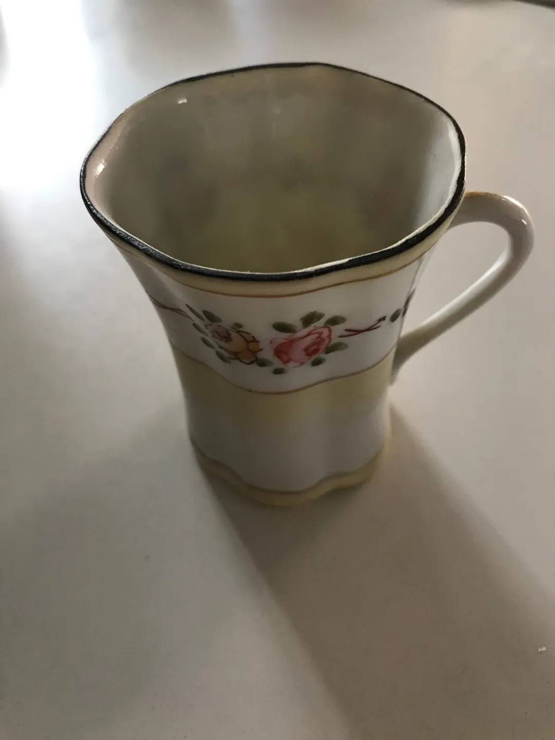 Small Teacup photo 1