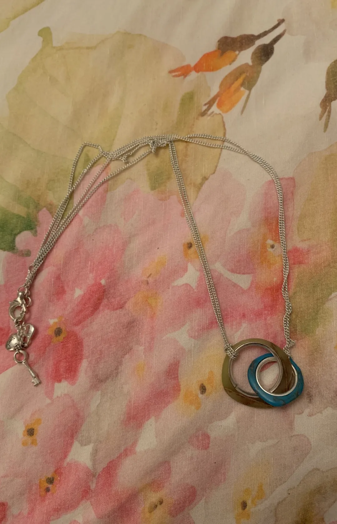 Silver Double Loop Pendant From Fossil photo 1