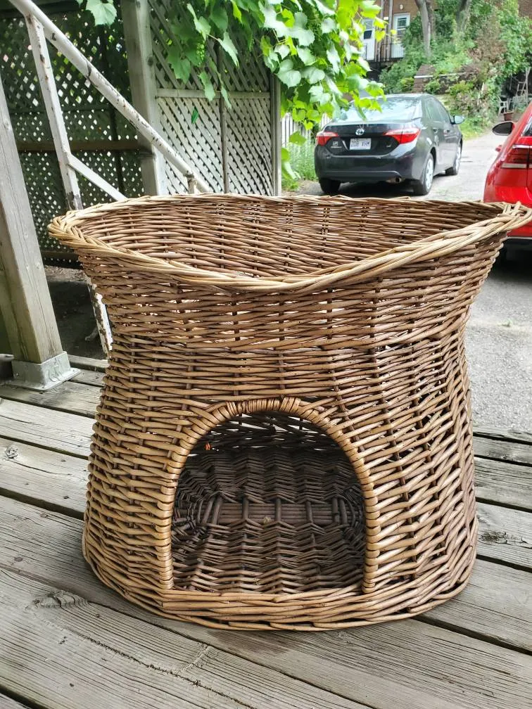 Cat Basket photo 1