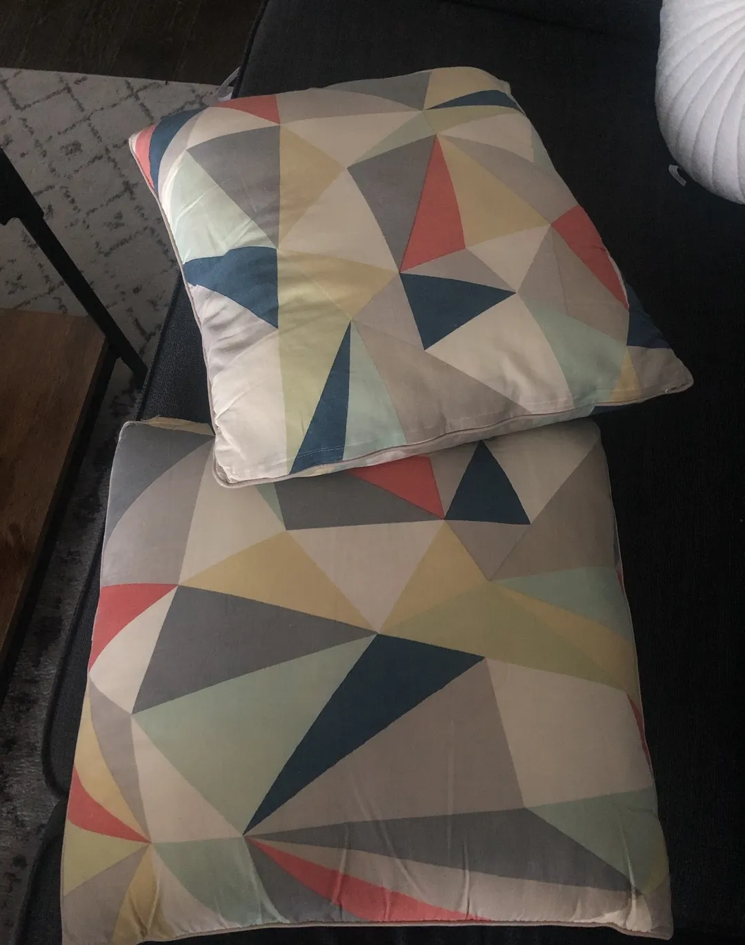 2x Geometric Pillows photo 1