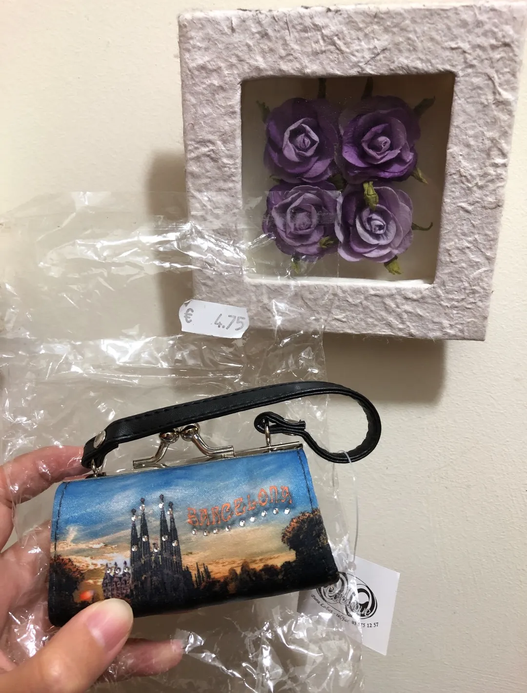 ❤️BNWT Barcelona Lipstick Holder photo 1