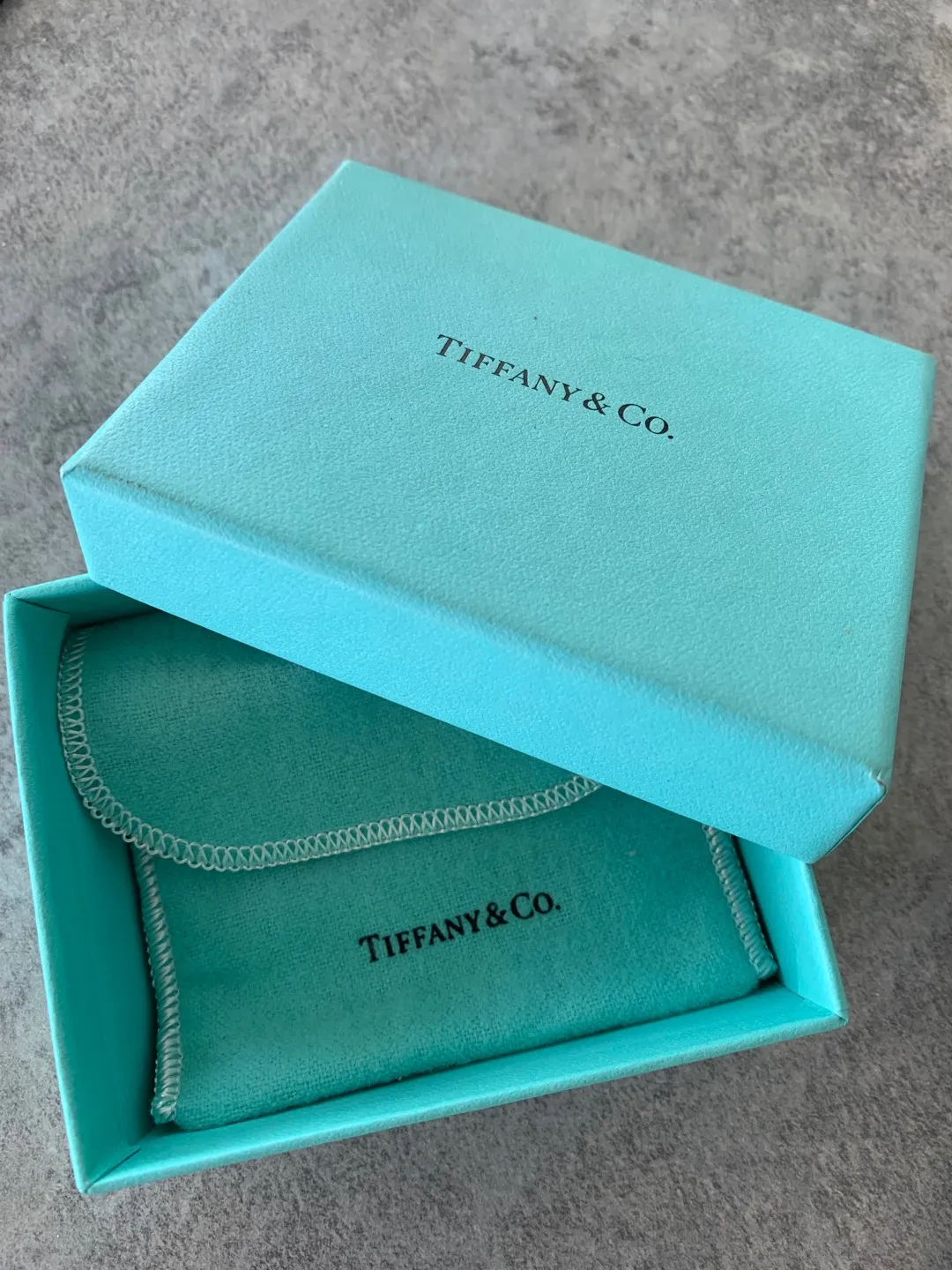Tiffany. &co. Gift Box With Dust Bag photo 1