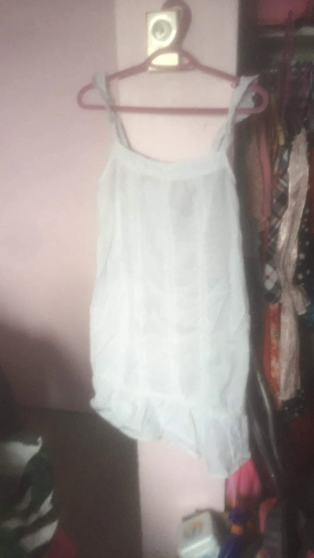 White nightgown photo 1