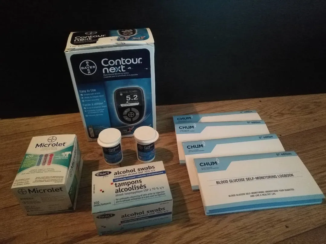 Bayer Contour Next Blood and Glucose Monitoring System photo 1