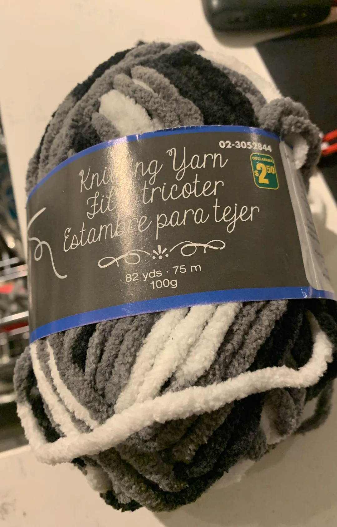 New Unused Knitting Yarn photo 1