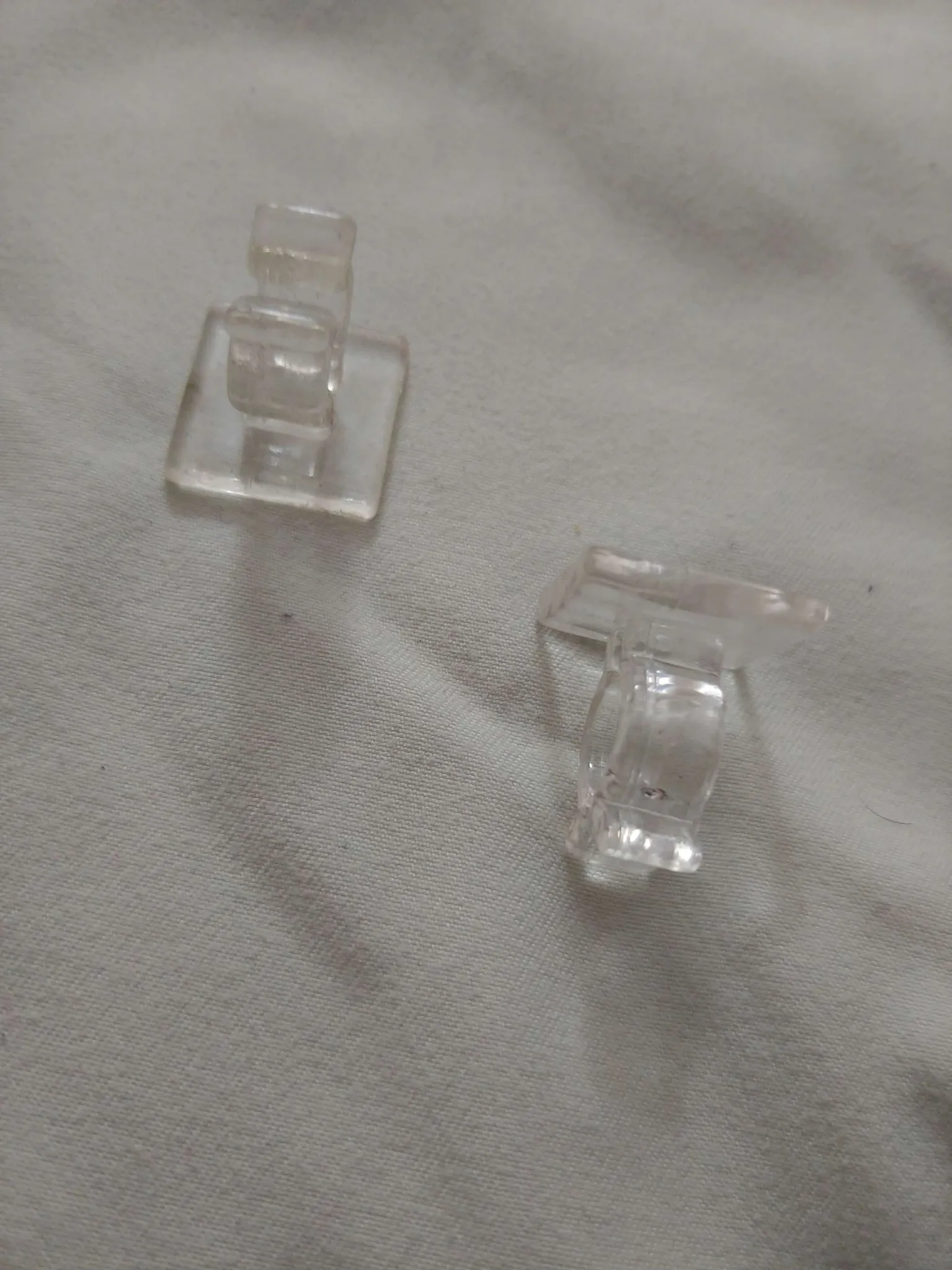Clear plastic holders photo 1