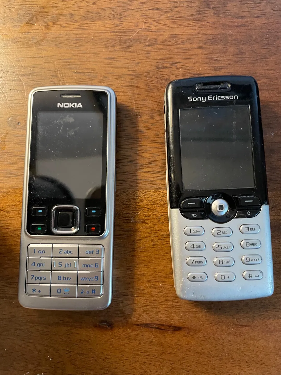 ISO Sony Ericsson/Nokia Phone Chargers photo 1