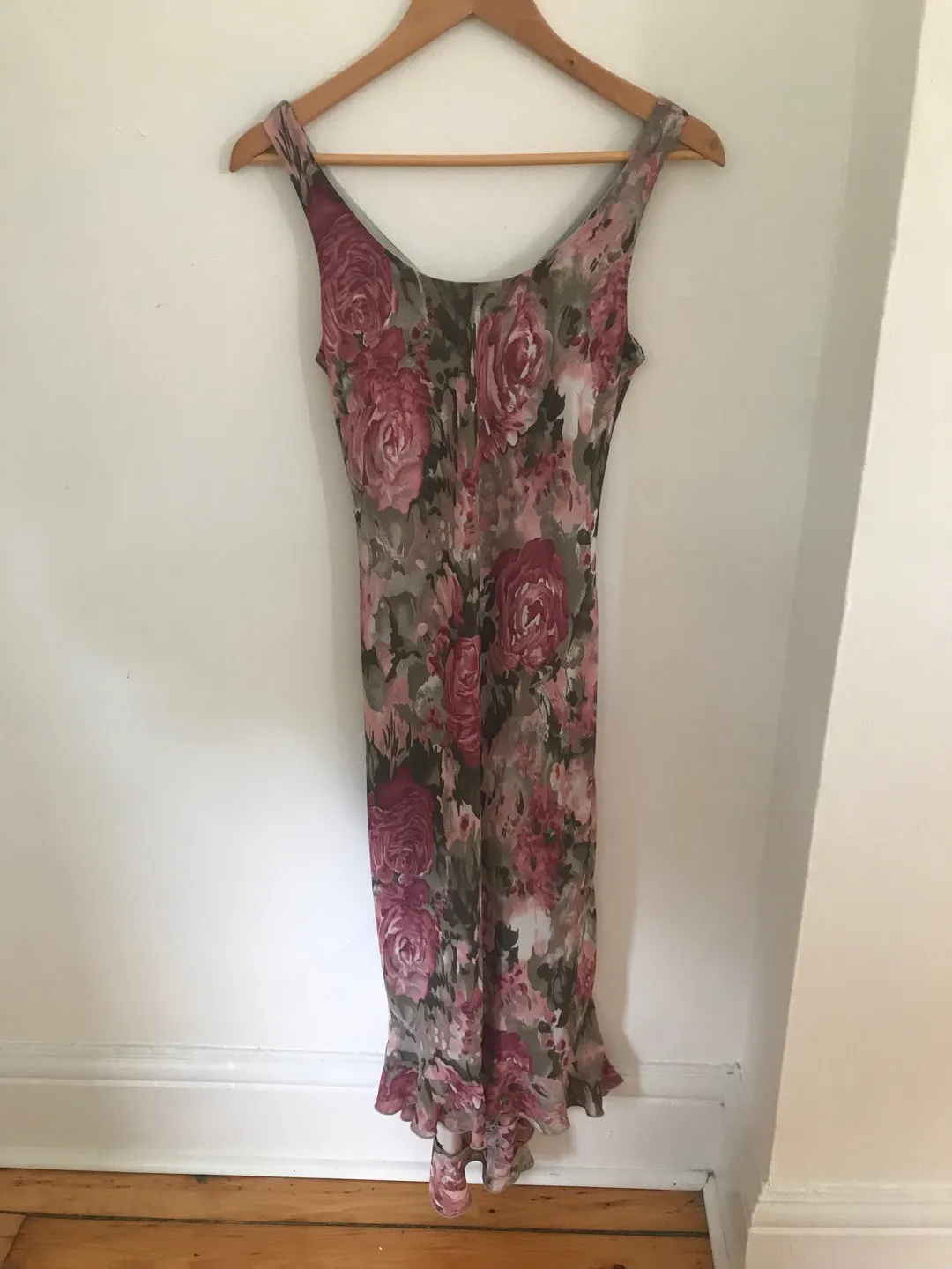 Vintage Rose Jessica Dress photo 1