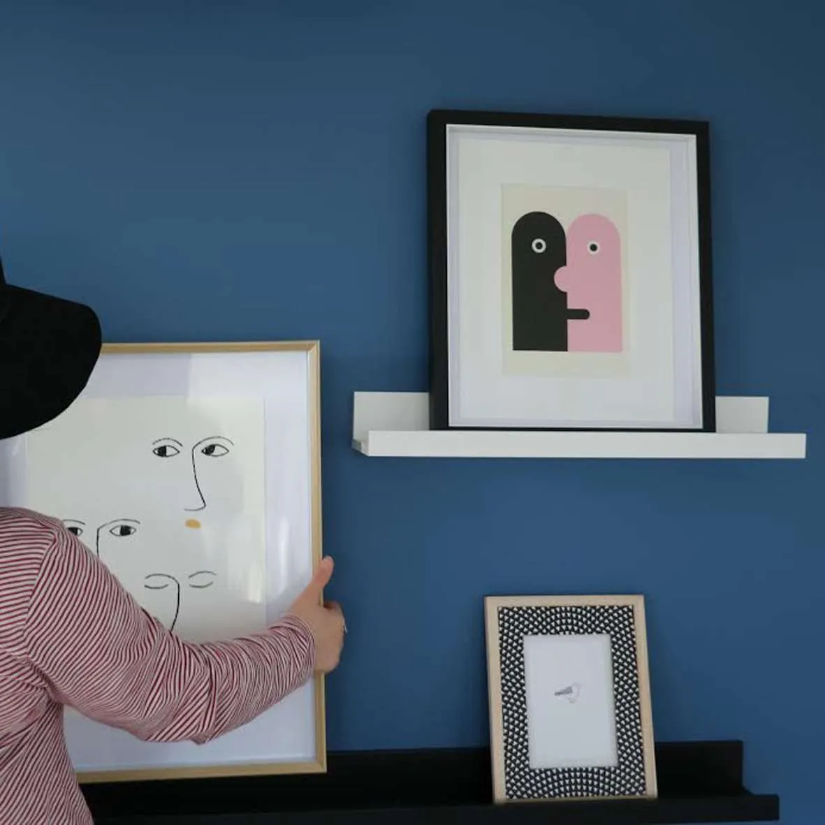 ISO Swap? Black ikea mosslanda shelf 55cm, need to swap for W... photo 1