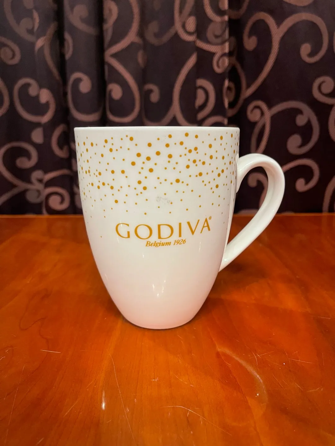 XL Godiva Mug photo 1