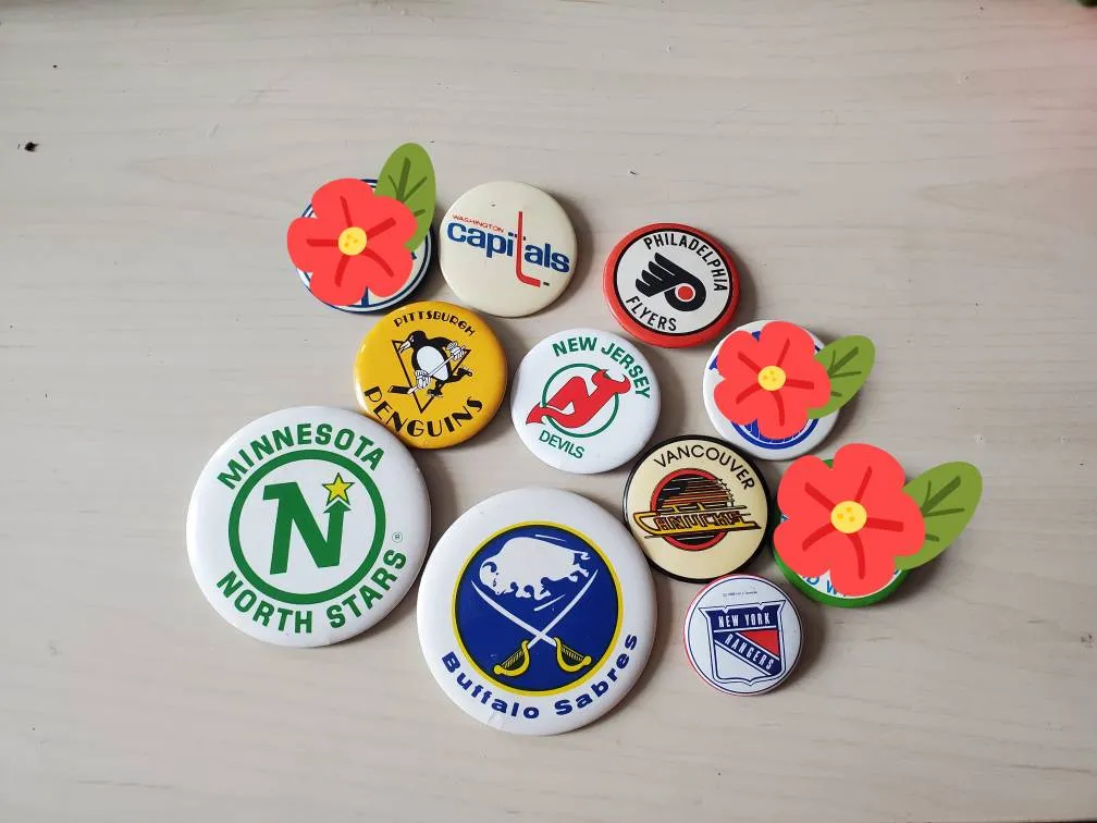 Vintage NHL Pins photo 1