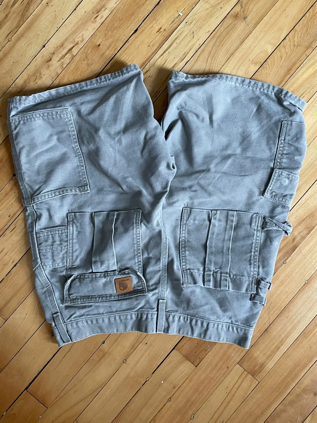 Carharrt Cargo Shorts photo 1