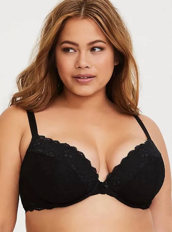 Black Lace Push Up Plunge Bra From Torrid 44DD photo 1