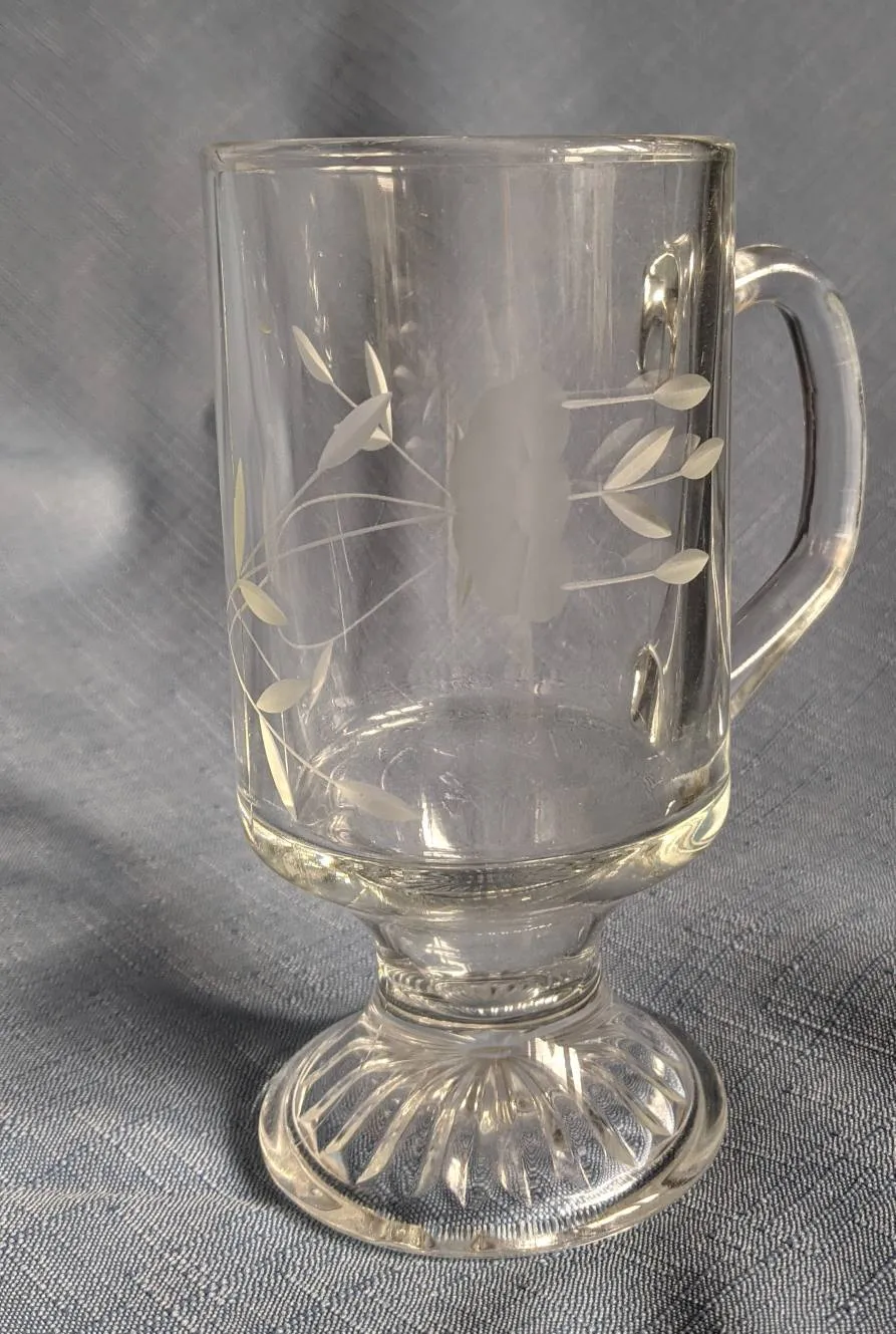 Etched Glass With Handle photo 1