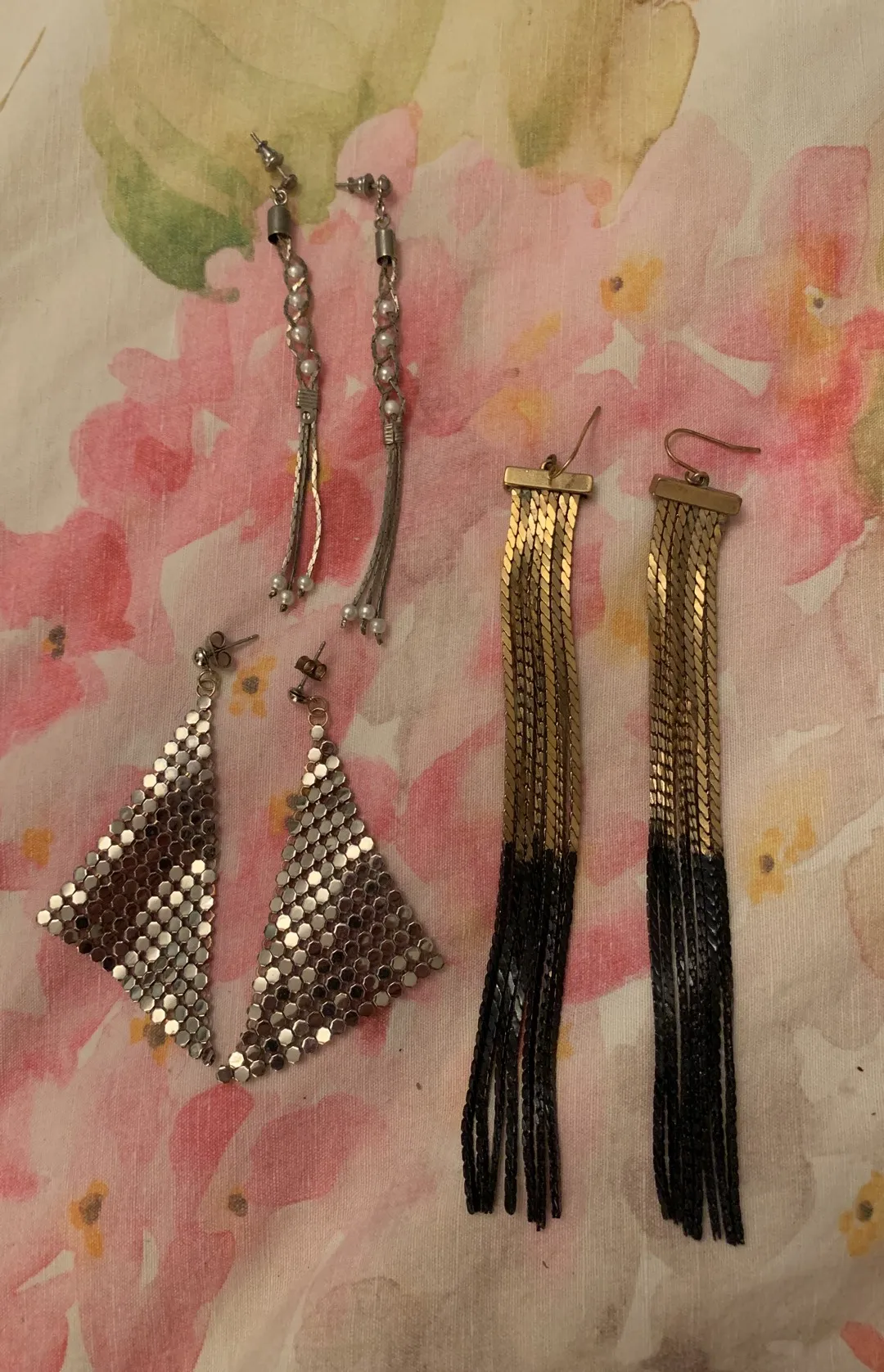 Earrings photo 1