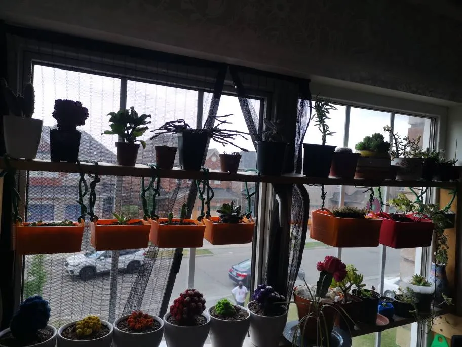 Low On Space Come Hang With Your Boy ! photo 1