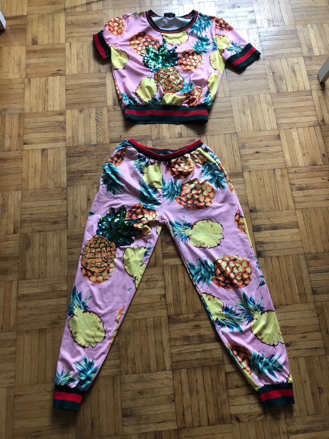 Pineapple Outfit photo 1