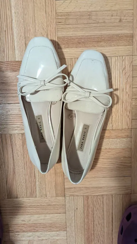 Zara Nude Loafers Patent Size 7.5 photo 1