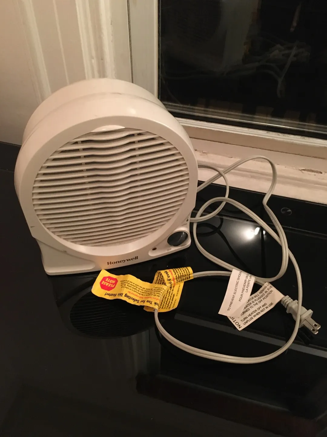 Portable Electric Heater photo 1