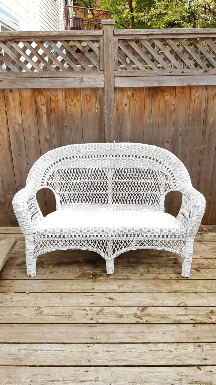 ♻️ Wicker Loveseat photo 1
