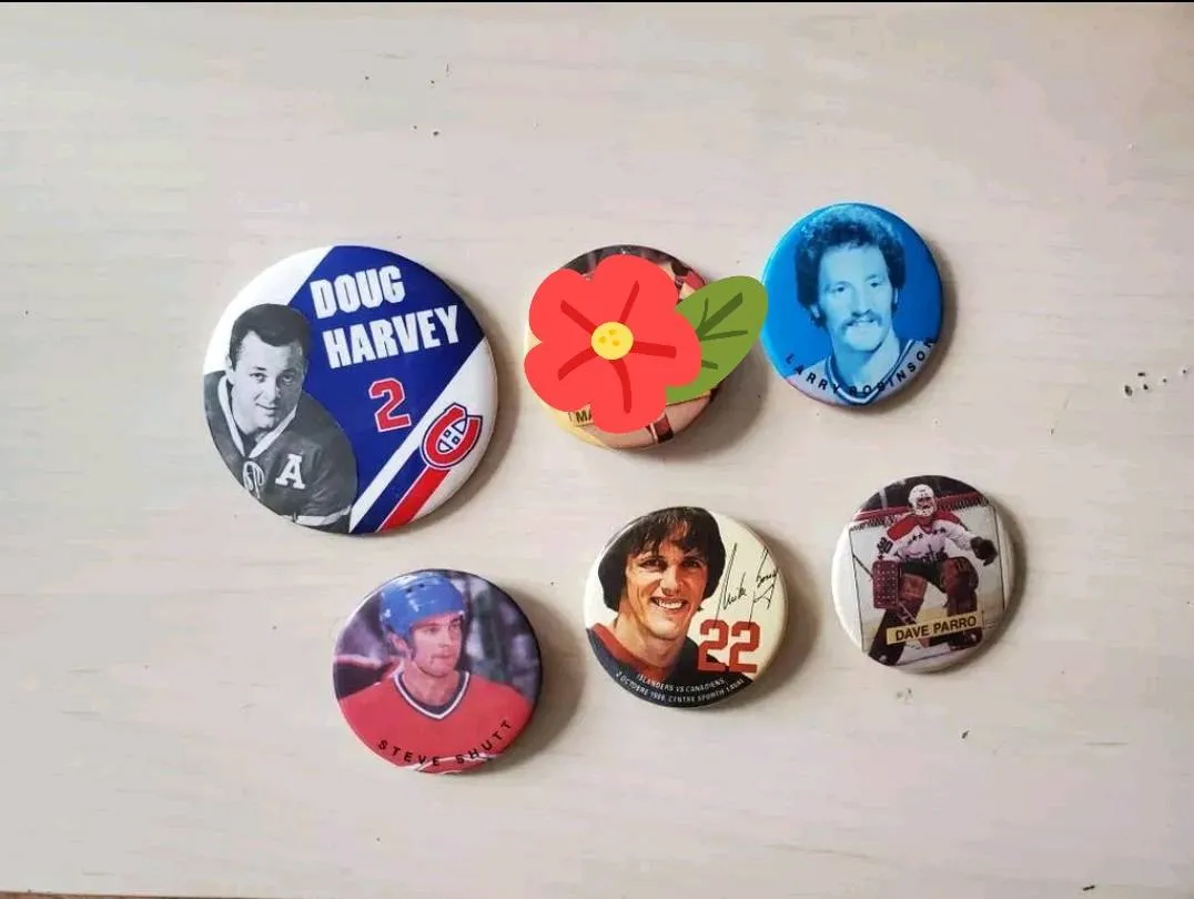 Vintage CH Pins photo 1