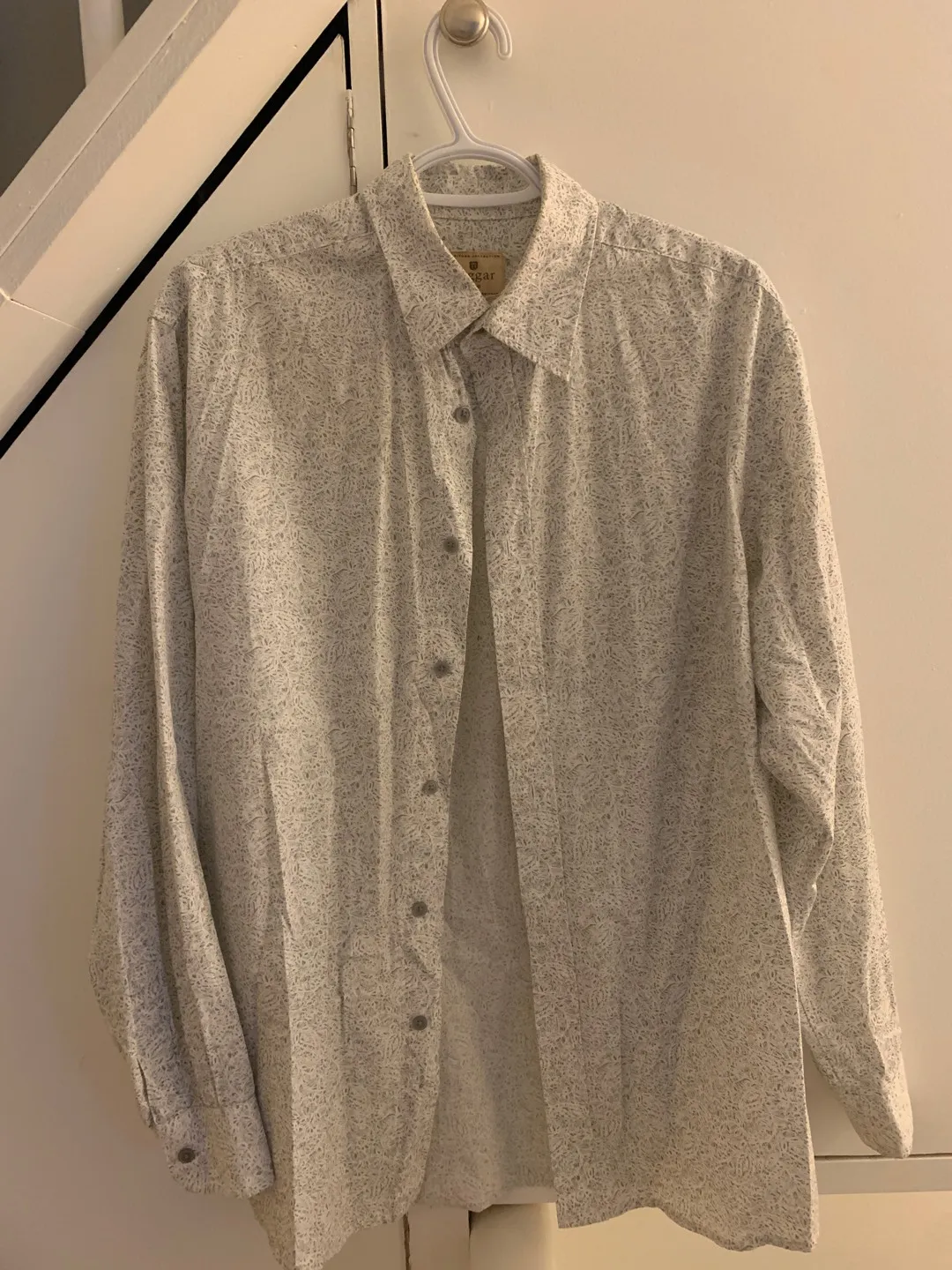 🟢 Free - Dress Shirt With Cool Pattern photo 1