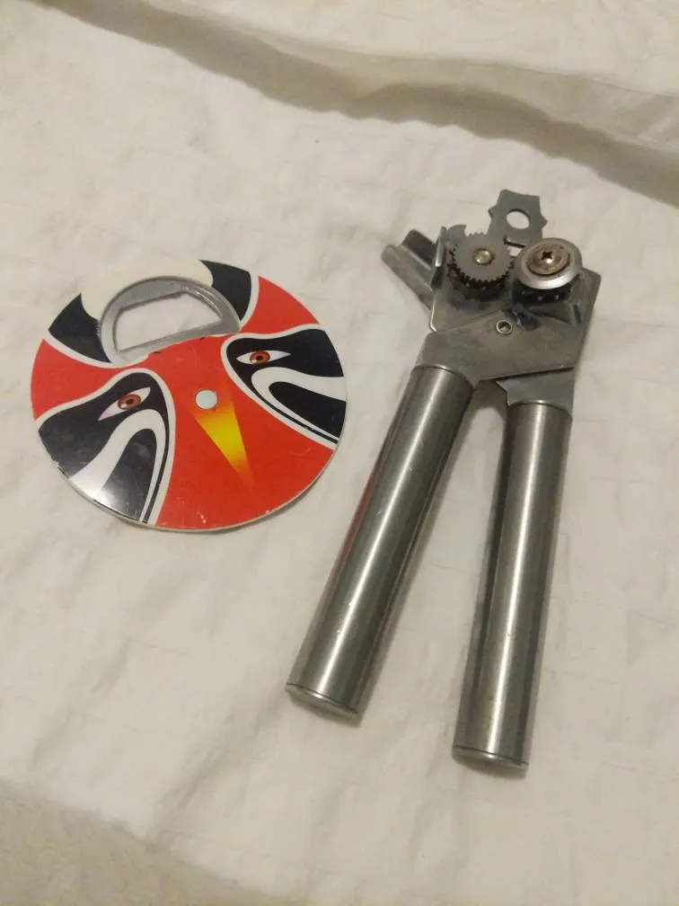 Bottle Opener + Can Opener photo 1