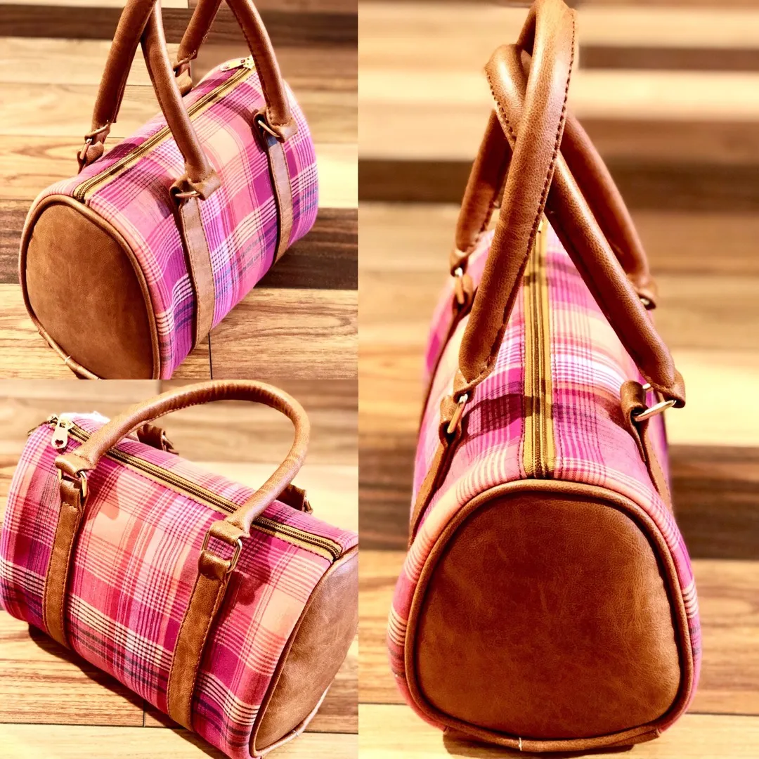 Pink Checkered Women's Handbag photo 1