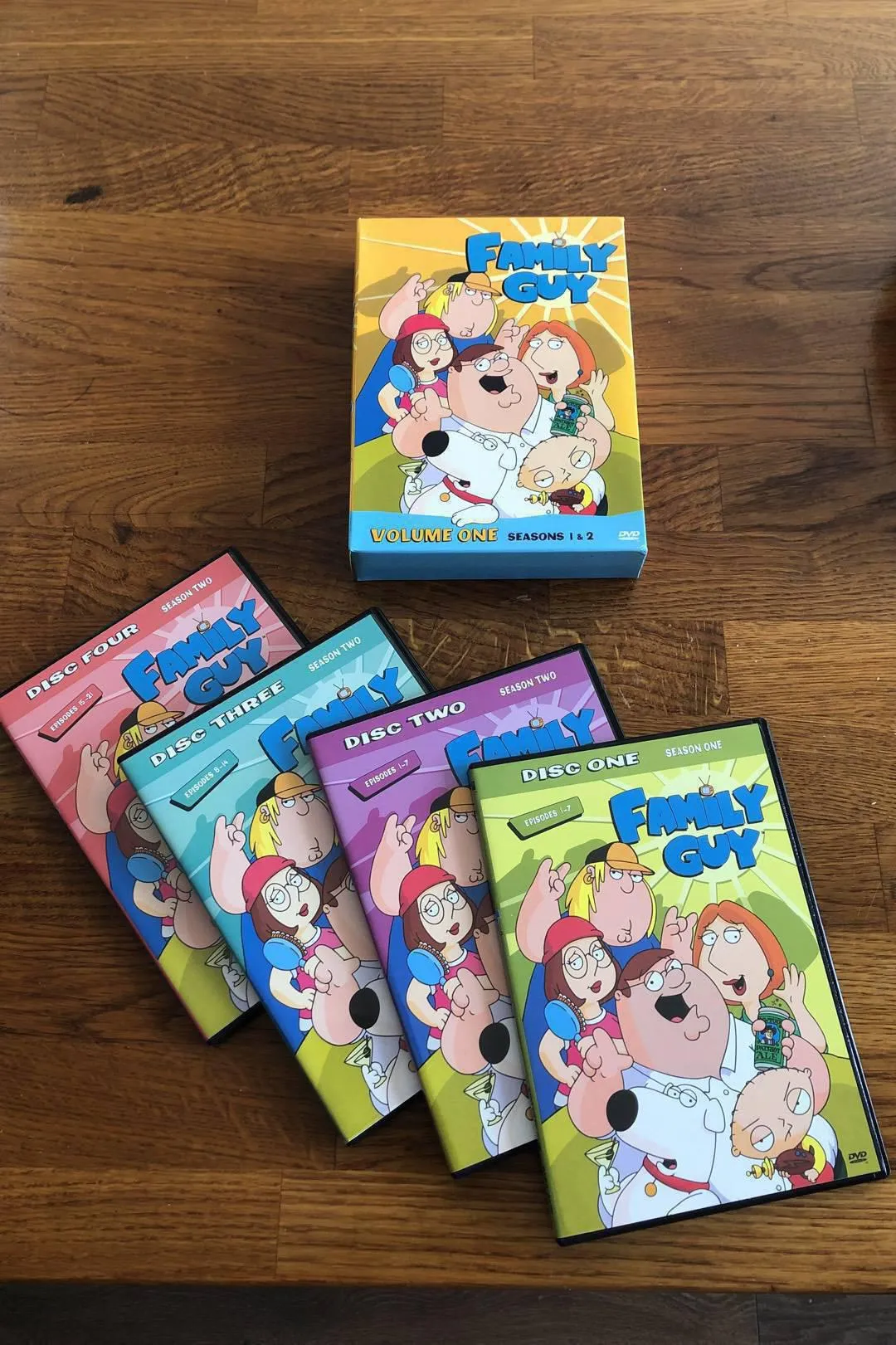 Family Guy DVD Box Set, S1 & S2 photo 1