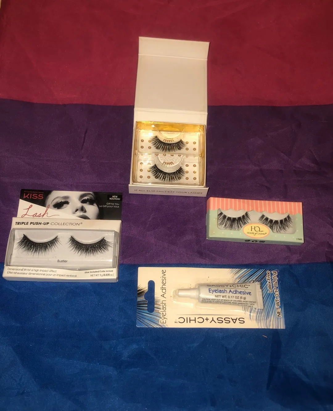 False Eyelashes photo 1