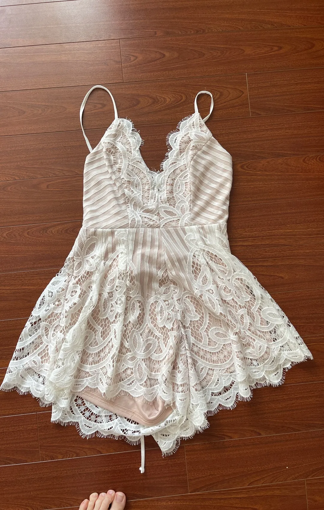 White  Lace Romper Xs/s photo 1