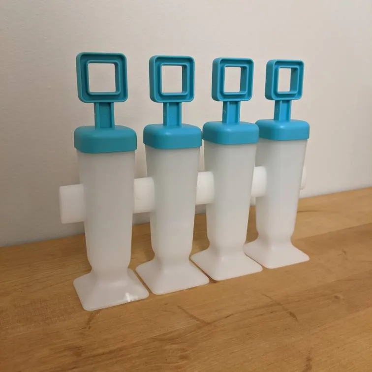 EUC Ice Pop Molds (4) photo 1