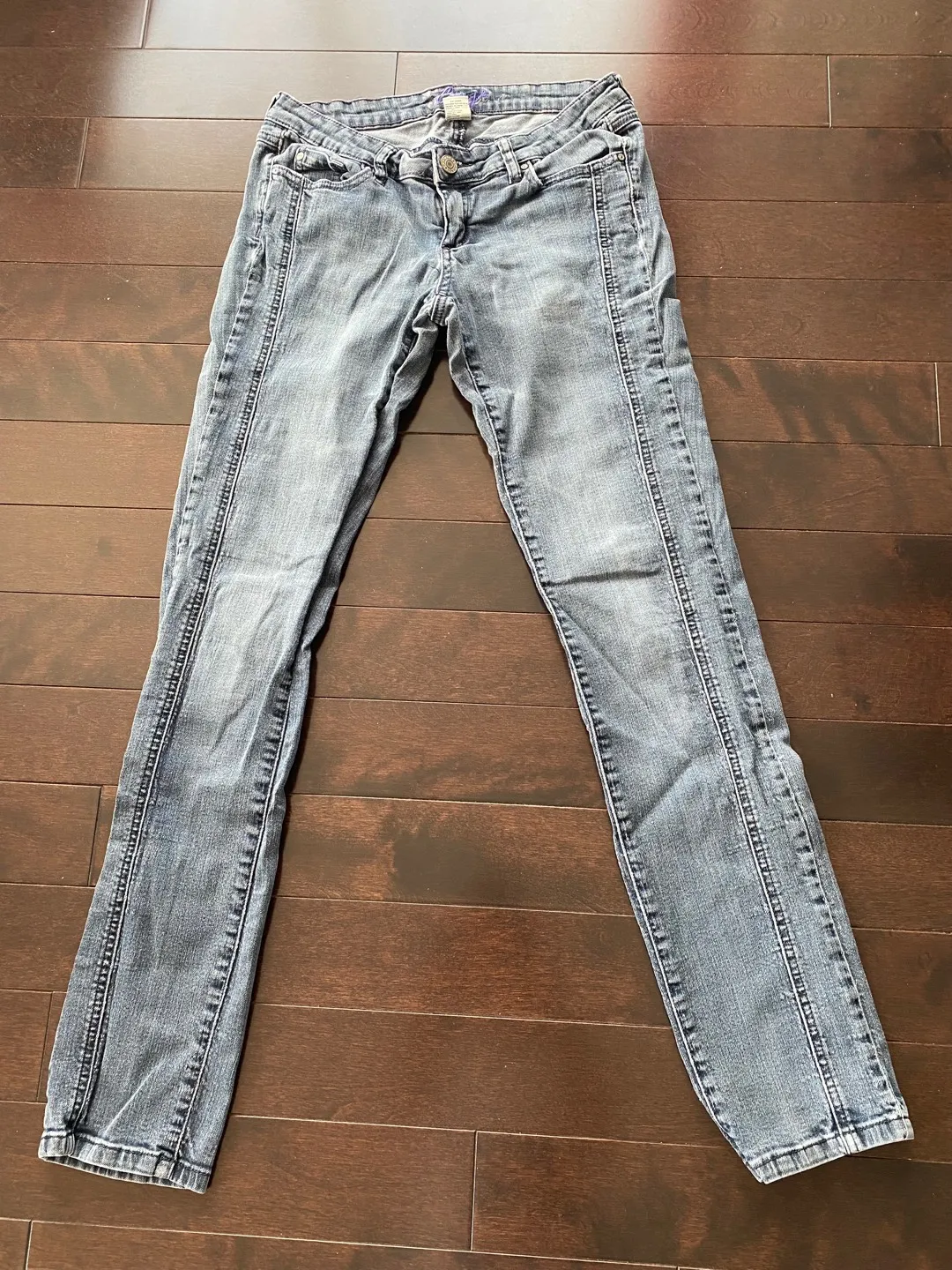 Garage Jeans photo 1