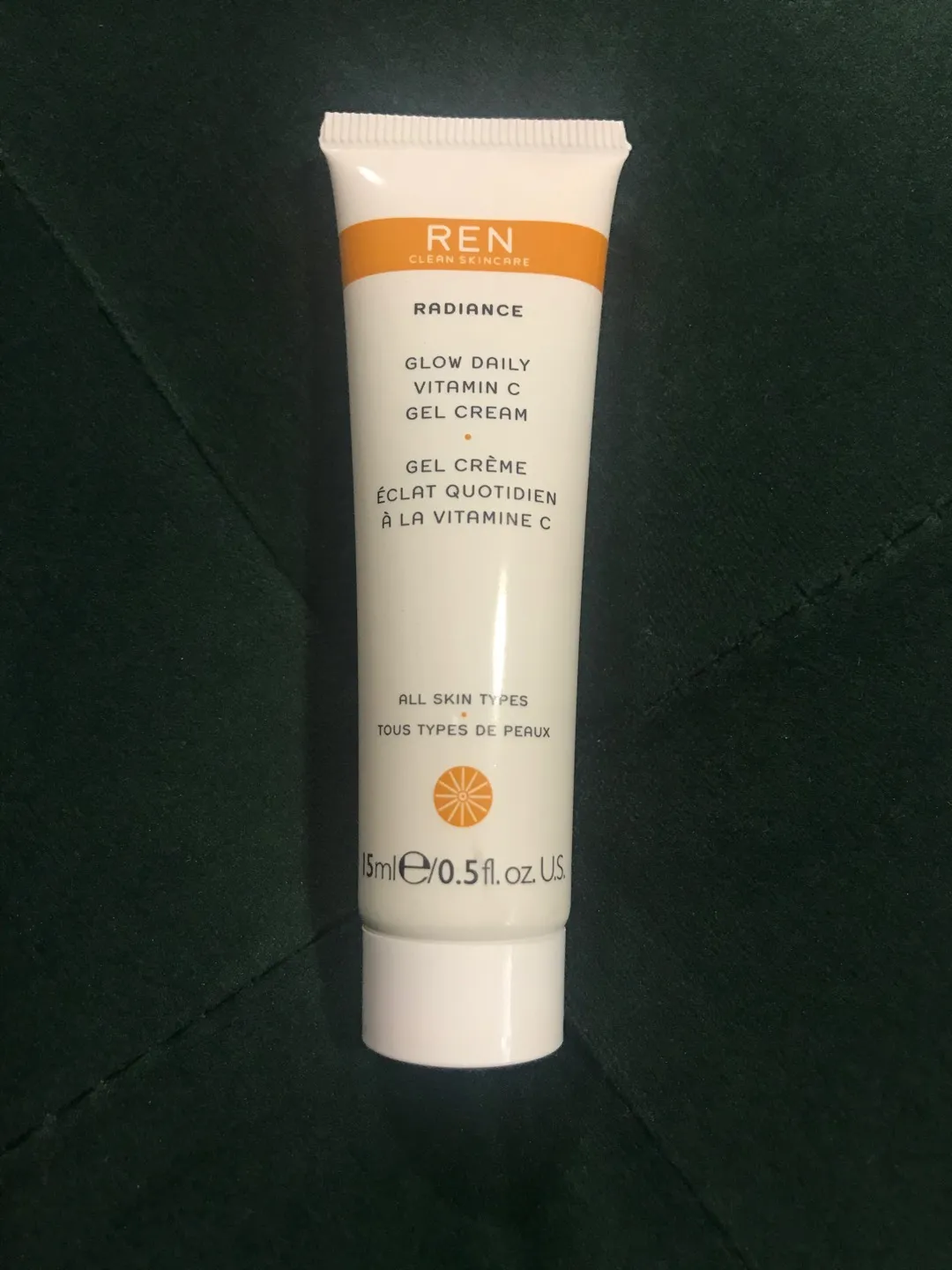 BN Ren Glow Daily Vitamin C Gel Cream photo 1
