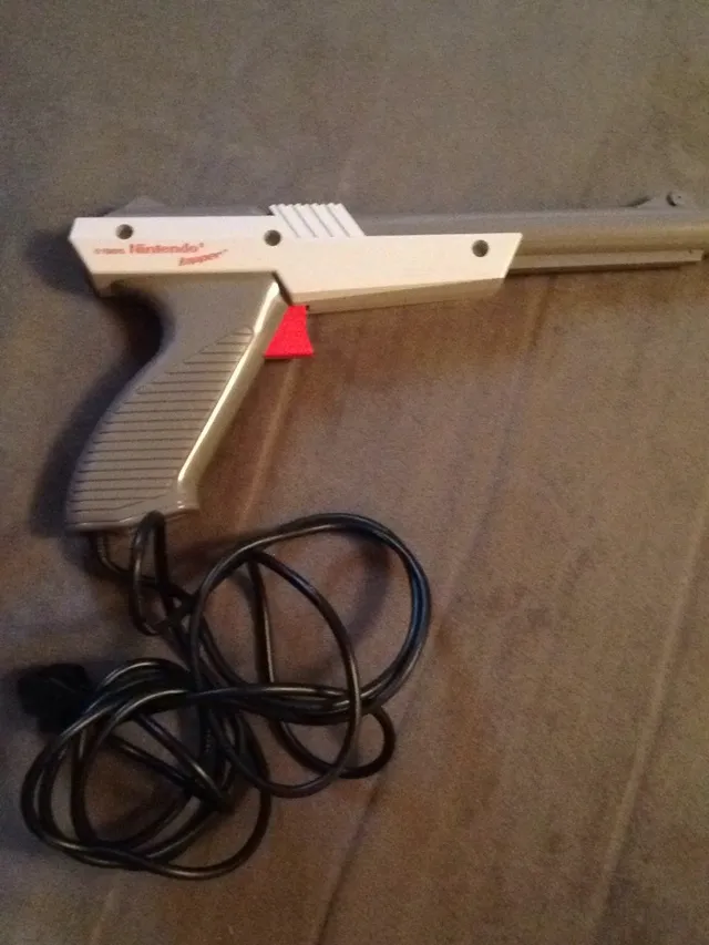 Nintendo Zapper Gun photo 1