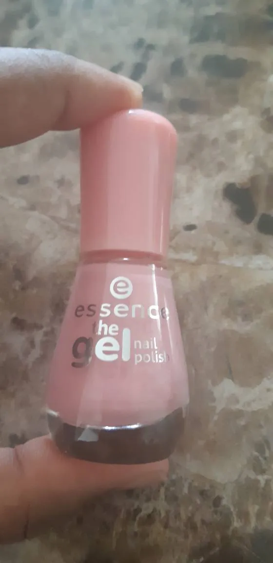 Essence The Gel Nail polish photo 1