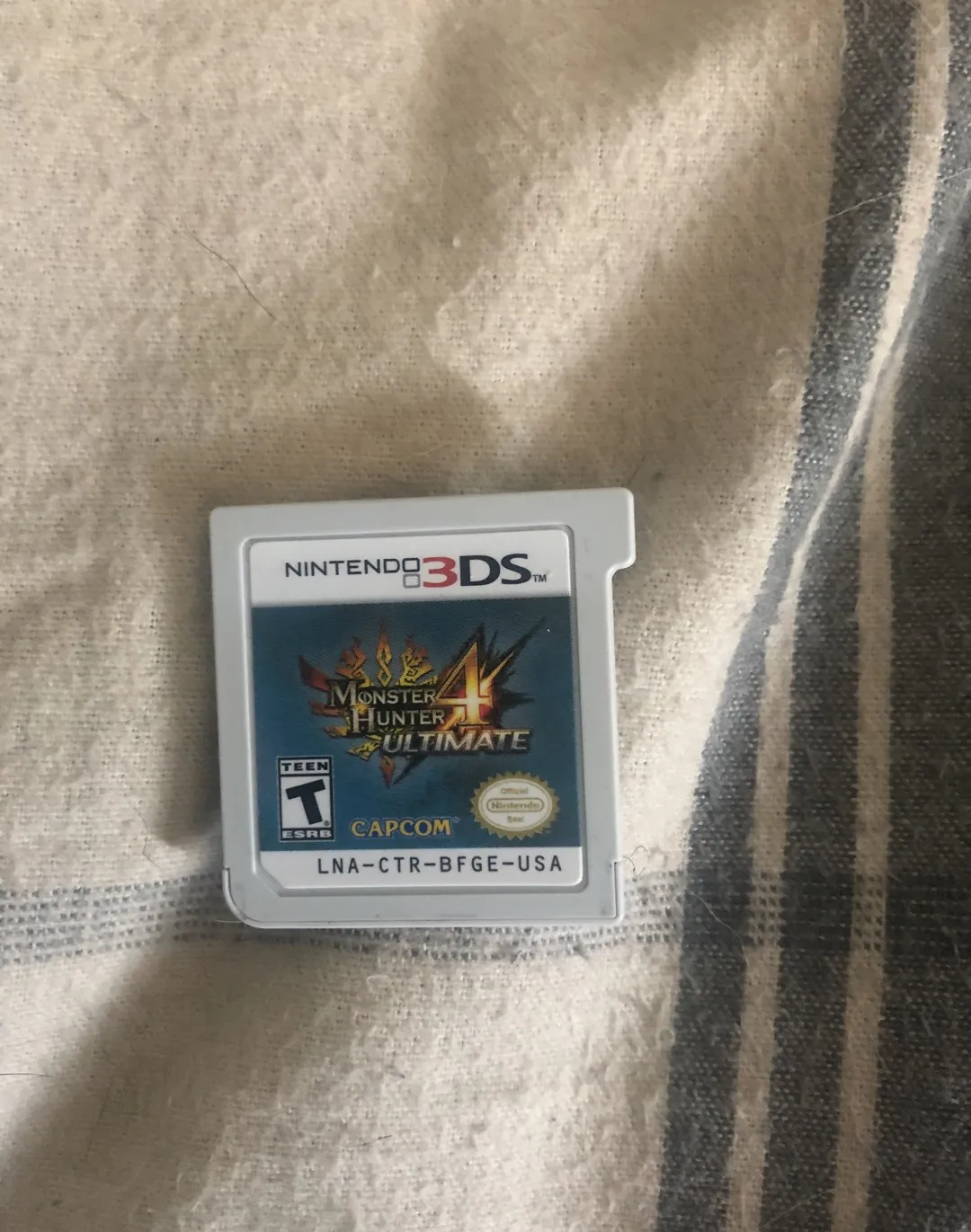 Monster Hunter 4 Ultimate - 3DS *Loose* photo 1