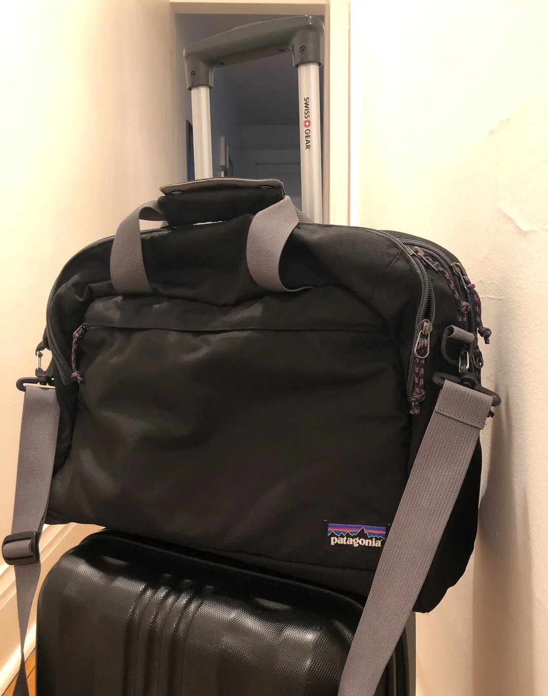 Patagonia Travel Messenger Laptop Bag photo 1