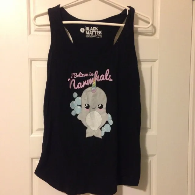 Cute tank size L (fits more like a M) photo 1