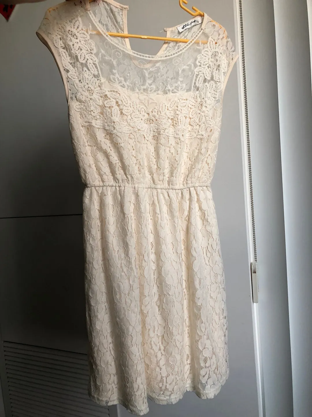 Cream Lace Dress photo 1