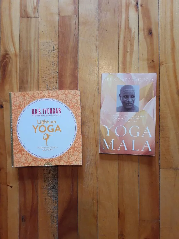 Yoga Books photo 1