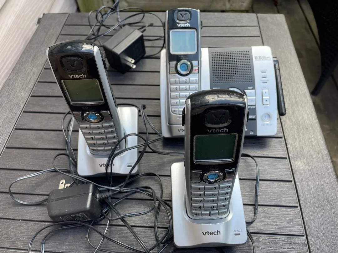 V-Tech Cordless Phones photo 1
