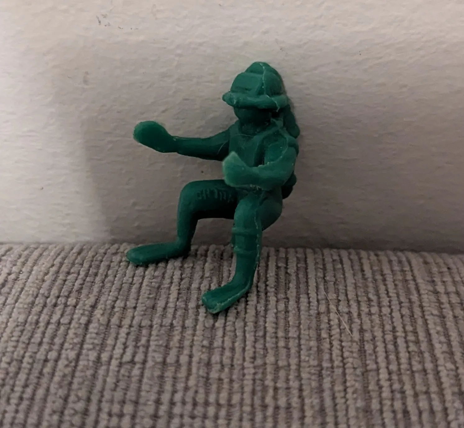 Vintage Green Plastic Diver Toy Figure photo 1