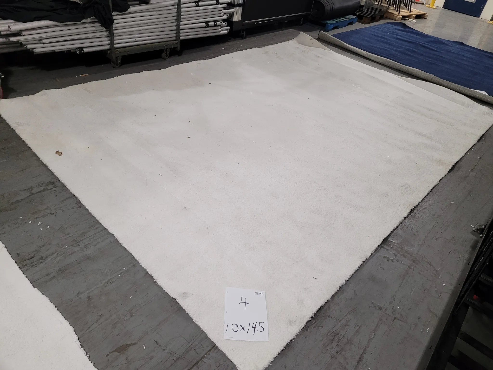 Cream / light grey white carpets  photo 1