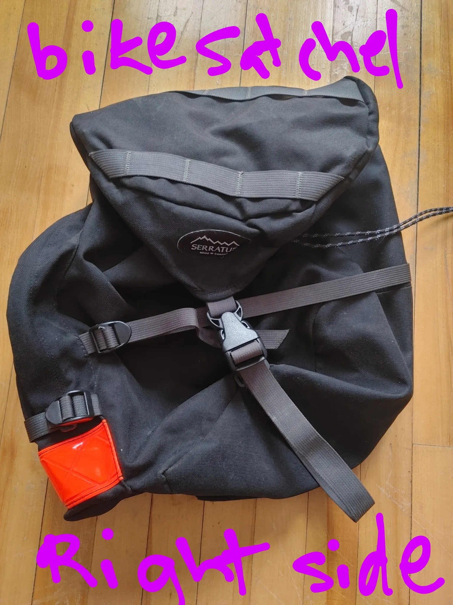 Bike satchel + shoe covers photo 1