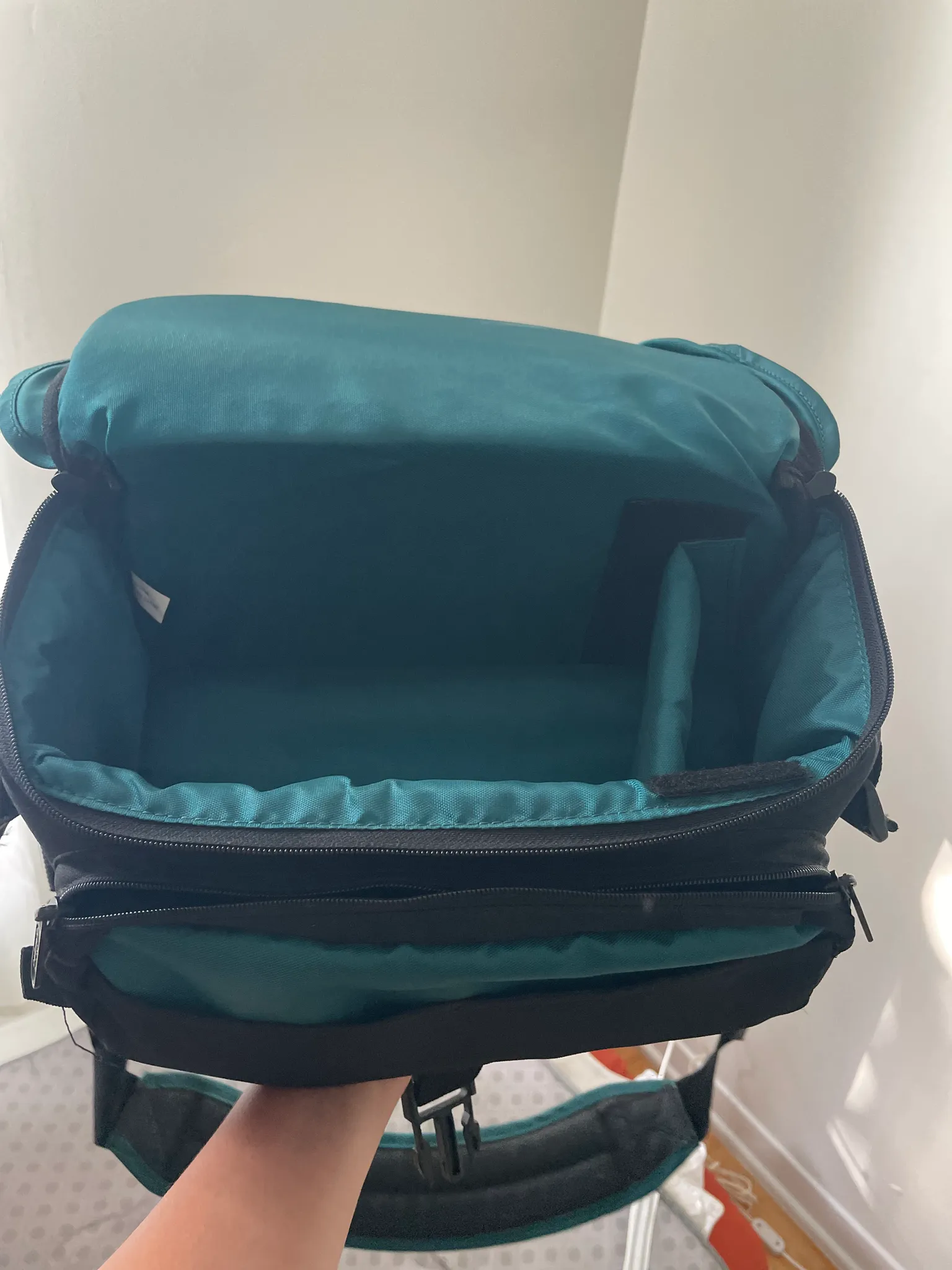 Lopez camera bag photo 1
