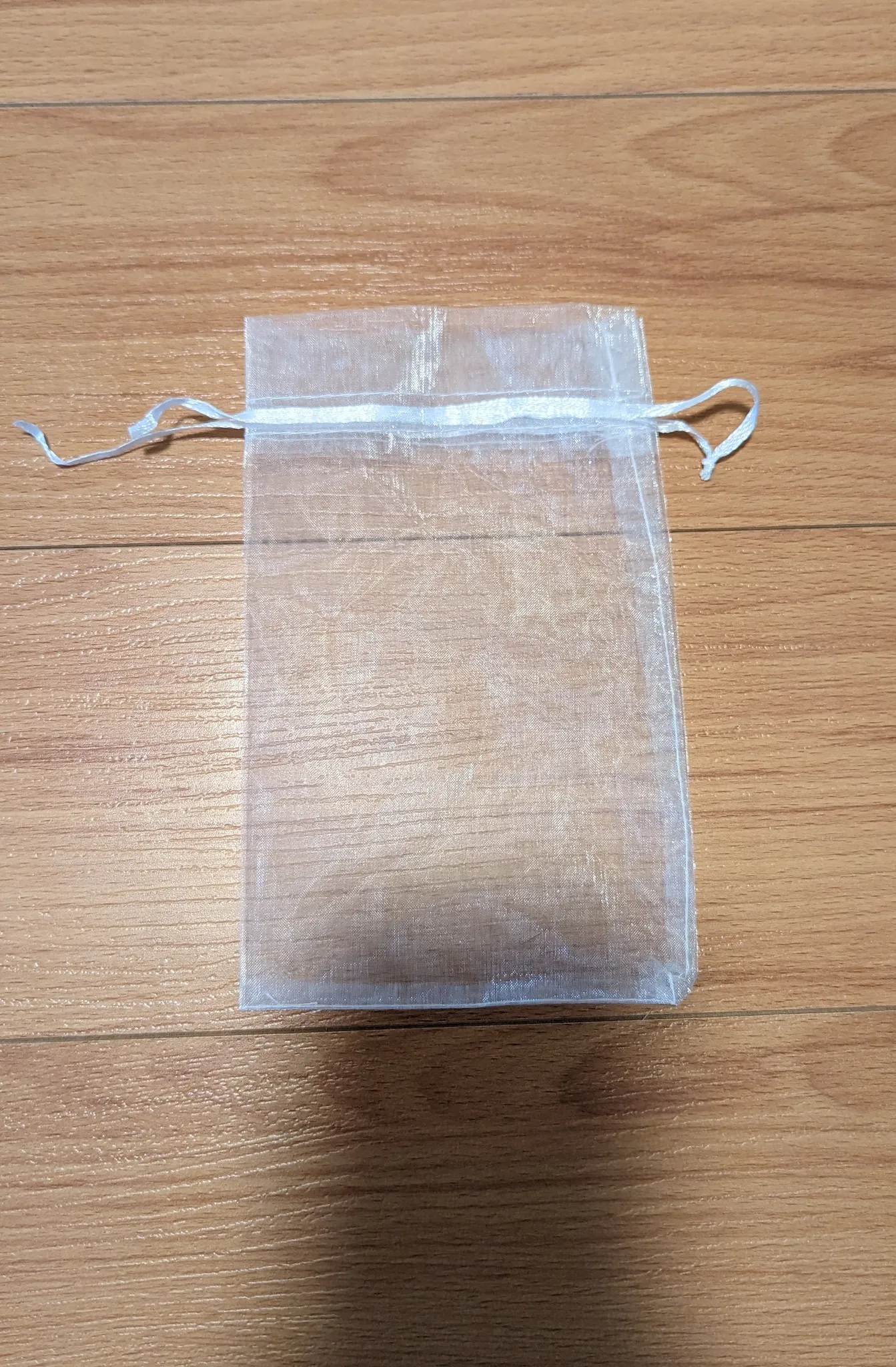 Brand New Small Gift Bag  photo 1