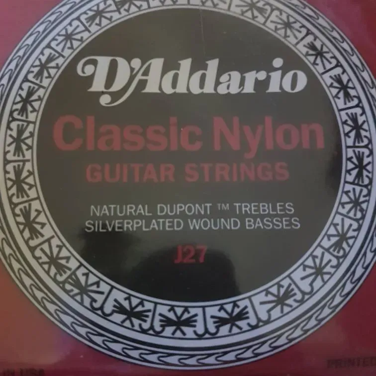 guitar strings set photo 1