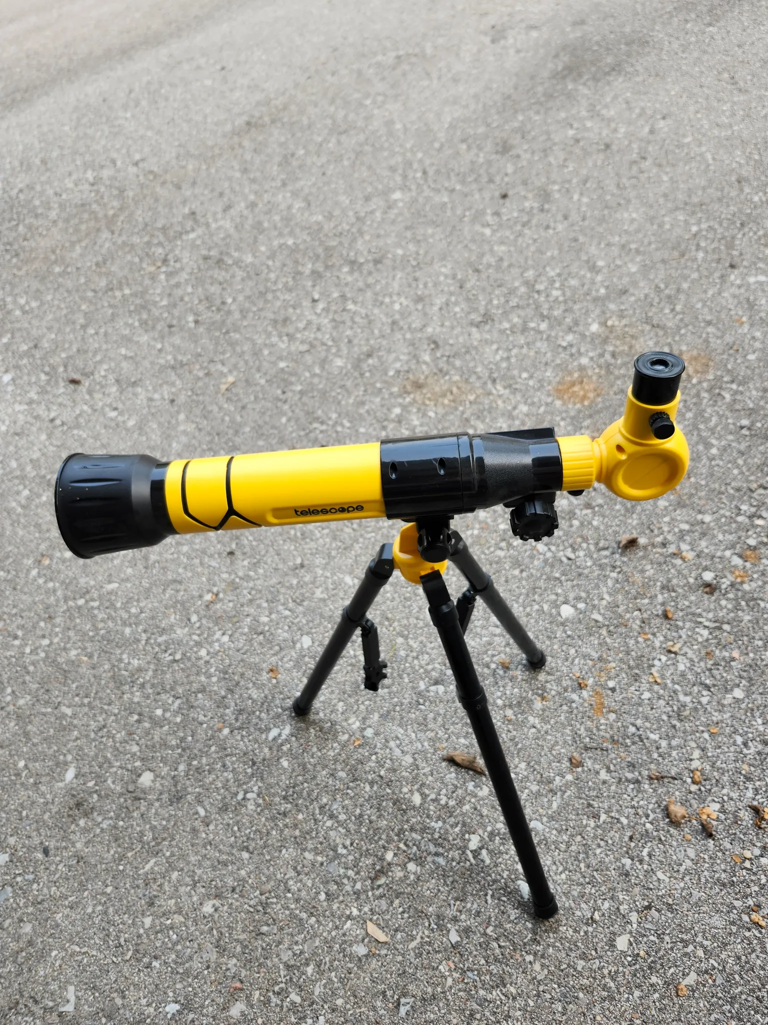 Kids telescope photo 1