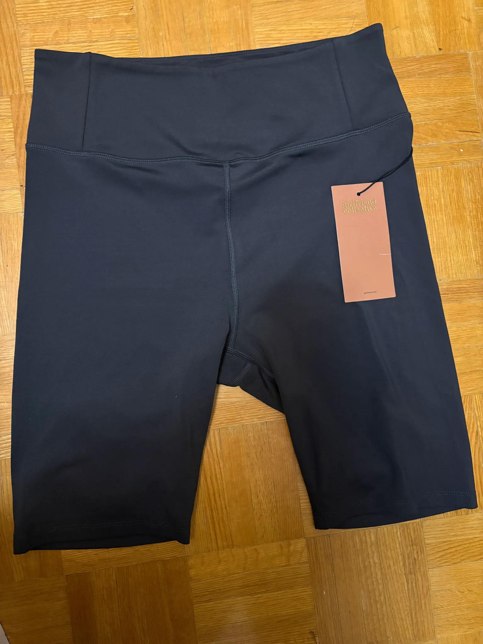 New with tags girlfriend collective shorts  photo 1
